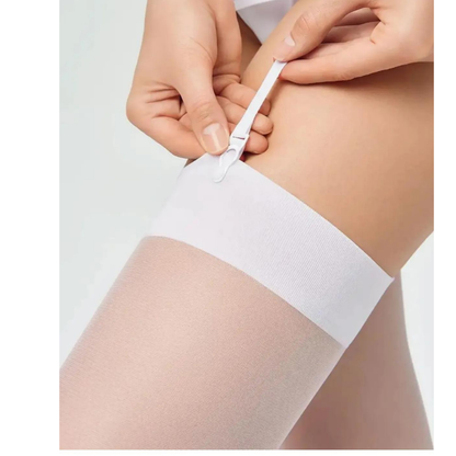 Kadın Beyaz Düz Jartiyer Çorabı